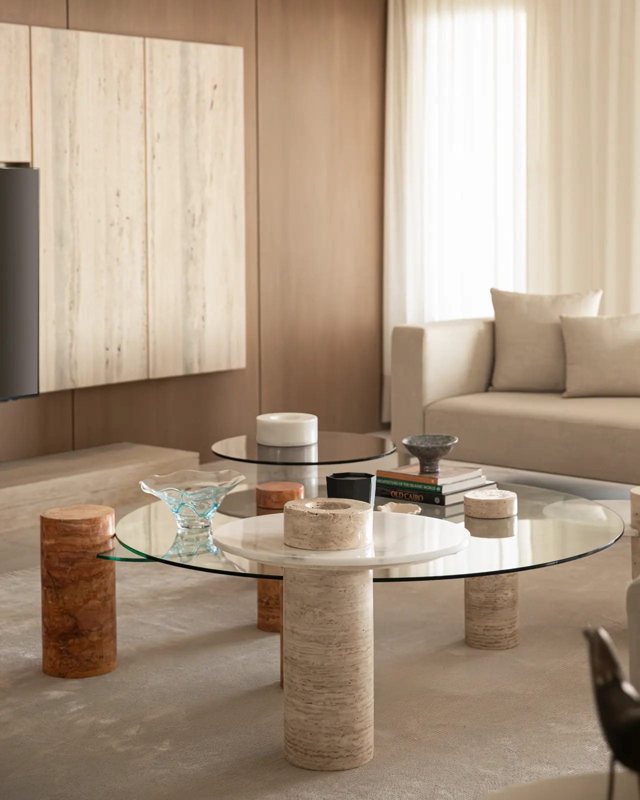 Aeen Bay Villa bedroom with a sea view